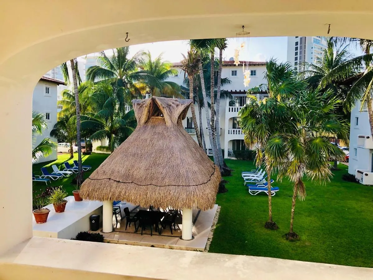 كانكون Isla Del Sol B&B